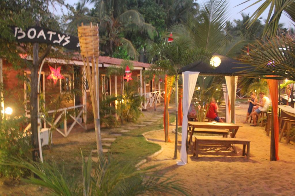 Boaty'S Beach Cottages Calangute Bagian luar foto