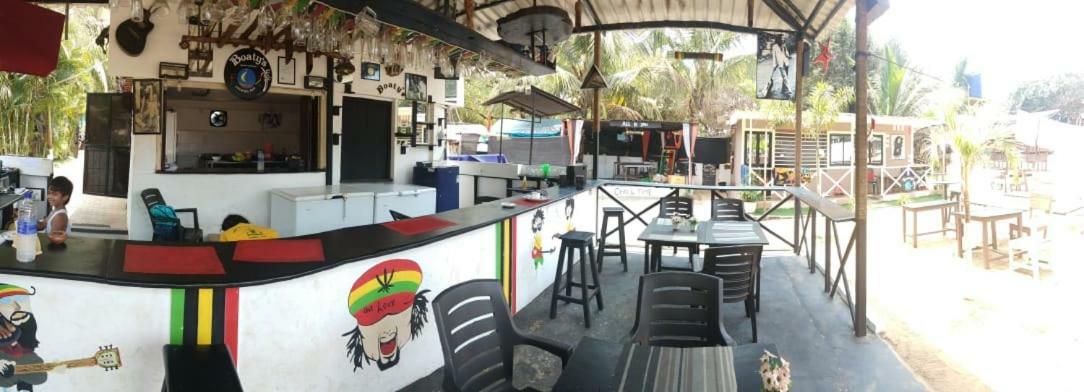 Boaty'S Beach Cottages Calangute Bagian luar foto